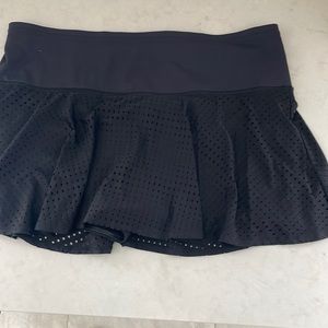 Athleta tennis skirt A Game 14 inch black